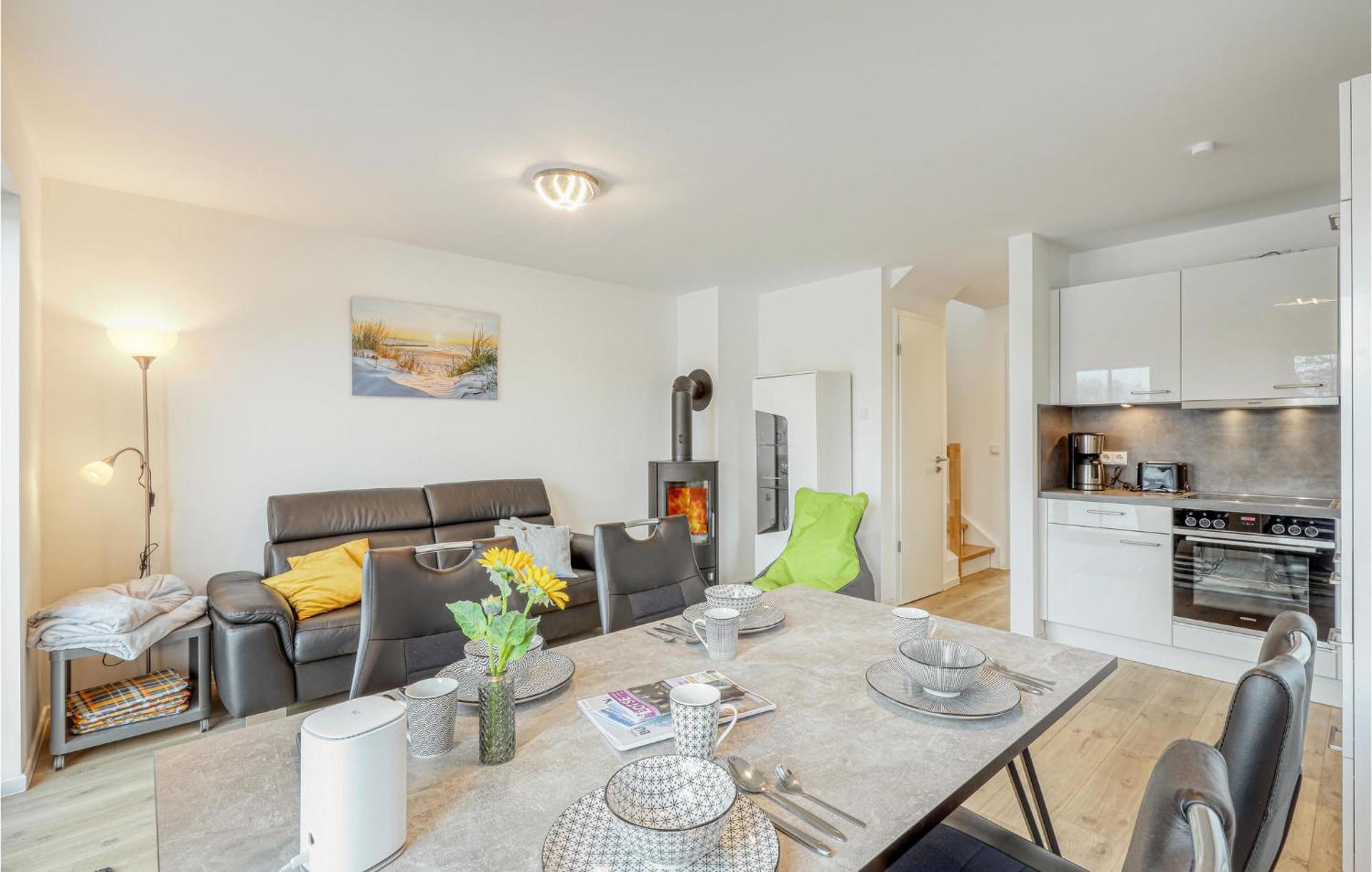 Nice Home In Tossens With Kitchen 外观 照片